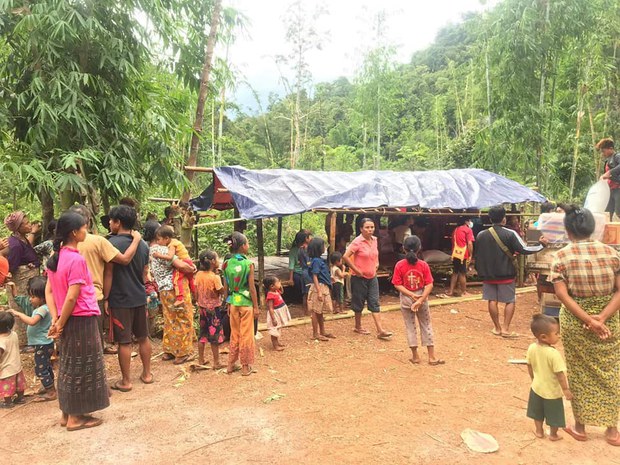 မိုးဗြဲမှာ သေနတ်ဒဏ်ရာနဲ့ သေဆုံးနေတဲ့ အမျိုးသားခြောက်ဦး အလောင်းတွေ့ မိုးဗြဲမှာ သေနတ်ဒဏ်ရာနဲ့ သေဆုံးနေတဲ့ အမျိုးသားခြောက်ဦး အလောင်းတွေ့