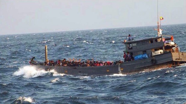muslim-boat-622.jpg muslim-boat-622.jpg