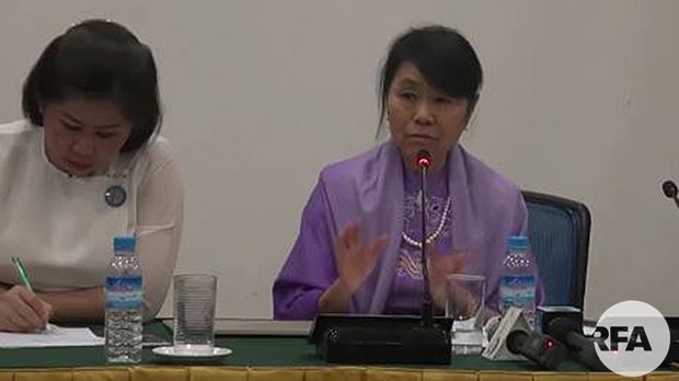 khinekhinengwe-622.JPG khinekhinengwe-622.JPG