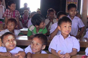 children-305 children-305
