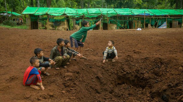 ပဋိပက္ခဒဏ်ခံနေရတဲ့ ကလေးငယ်တွေ အရေးပေါ်အကူအညီလိုအပ်နေကြောင်း UNICEF ပြော ပဋိပက္ခဒဏ်ခံနေရတဲ့ ကလေးငယ်တွေ အရေးပေါ်အကူအညီလိုအပ်နေကြောင်း UNICEF ပြော