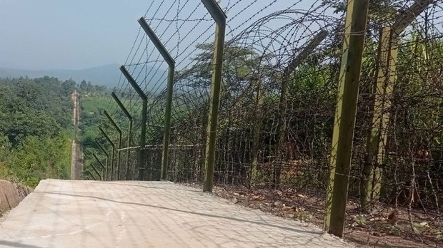 မြန်မာနယ်စပ် အိန္ဒိယခြံစည်းရိုးခတ်ခြင်းကို နာဂကျေးရွာအဖွဲ့ချုပ် ကန့်ကွက် မြန်မာနယ်စပ် အိန္ဒိယခြံစည်းရိုးခတ်ခြင်းကို နာဂကျေးရွာအဖွဲ့ချုပ် ကန့်ကွက်