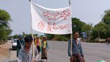myanmar-veneer-workers-620.jpg