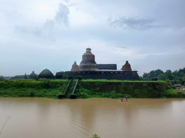 ရေဘေးကြုံခဲ့တဲ့ မြောက်ဦးဒေသမှာ သောက်သုံးရေ လိုအပ်နေ ရေဘေးကြုံခဲ့တဲ့ မြောက်ဦးဒေသမှာ သောက်သုံးရေ လိုအပ်နေ