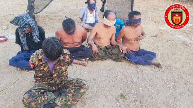 နမခ စစ်ယာဉ်တန်း တိုက်ခိုက်ခံရပြီး စစ်ကောင်စီတပ်ဖွဲ့ဝင် ခုနစ်ဦး ဖမ်းဆီးခံရ နမခ စစ်ယာဉ်တန်း တိုက်ခိုက်ခံရပြီး စစ်ကောင်စီတပ်ဖွဲ့ဝင် ခုနစ်ဦး ဖမ်းဆီးခံရ