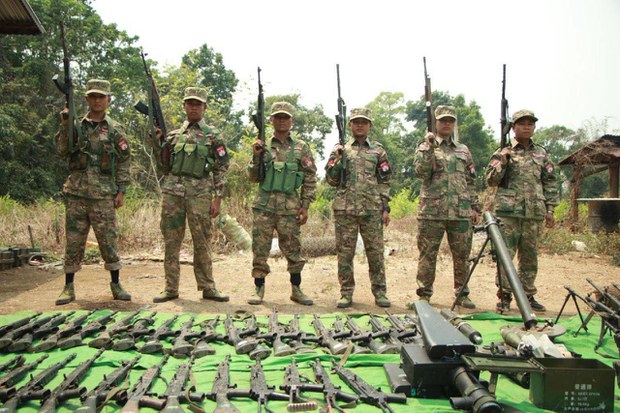 နောင်ချိုက စစ်ကောင်စီစခန်းကို သိမ်းပိုက်ခဲ့ကြောင်း ကာကွယ်ရေးတပ်ဖွဲ့ပြော နောင်ချိုက စစ်ကောင်စီစခန်းကို သိမ်းပိုက်ခဲ့ကြောင်း ကာကွယ်ရေးတပ်ဖွဲ့ပြော