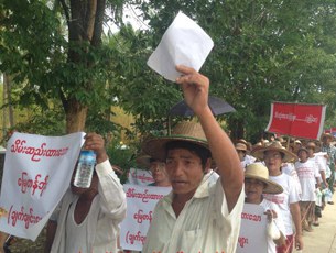 ngwesaung-farmers-protest-305.jpg ngwesaung-farmers-protest-305.jpg