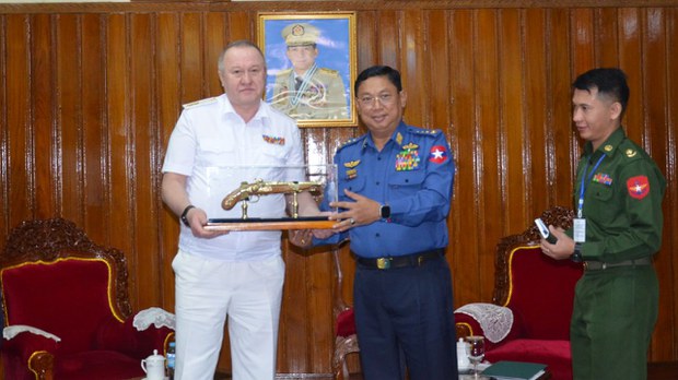 ကာကွယ်ရေးဦးစီးချုပ်(ရေ) အပြောင်းအလဲမရှိဘူးလို့ စစ်ကောင်စီ ထုတ်ပြန် ကာကွယ်ရေးဦးစီးချုပ်(ရေ) အပြောင်းအလဲမရှိဘူးလို့ စစ်ကောင်စီ ထုတ်ပြန်