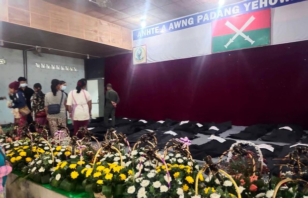 ဒုက္ခသည်စခန်းကို တိုက်ခိုက်မှု စစ်ရာဇဝတ်မှုမြောက်တယ်လို့ မြောက်ပိုင်းလက်နက်ကိုင်သုံးဖွဲ့ ထုတ်ပြန် ဒုက္ခသည်စခန်းကို တိုက်ခိုက်မှု စစ်ရာဇဝတ်မှုမြောက်တယ်လို့ မြောက်ပိုင်းလက်နက်ကိုင်သုံးဖွဲ့ ထုတ်ပြန်