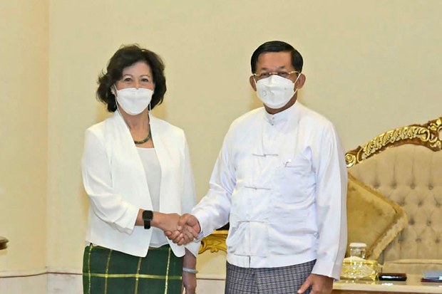 ကုလကိုယ်စားလှယ်နဲ့ စစ်ခေါင်းဆောင် တွေ့ဆုံမှု NUG စိတ်ပျက် ကုလကိုယ်စားလှယ်နဲ့ စစ်ခေါင်းဆောင် တွေ့ဆုံမှု NUG စိတ်ပျက်