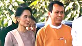 ဒေါ်အောင်ဆန်းစုကြည်ကို ရွှေချောင်းတွေ ပေးခဲ့ကြောင်း ဦးဖြိုးမင်းသိန်း တရားရုံးမှာ ထွက်ဆို