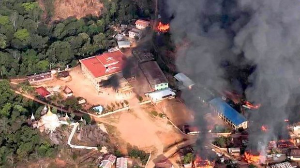 နန်းနိမ့်ရွာကိစ္စ စစ်ရာဇဝတ်မှုဖြစ်ကြောင်း ကရင်နီအရပ်ဘက် ၁၃ ဖွဲ့ ထုတ်ပြန် နန်းနိမ့်ရွာကိစ္စ စစ်ရာဇဝတ်မှုဖြစ်ကြောင်း ကရင်နီအရပ်ဘက် ၁၃ ဖွဲ့ ထုတ်ပြန်