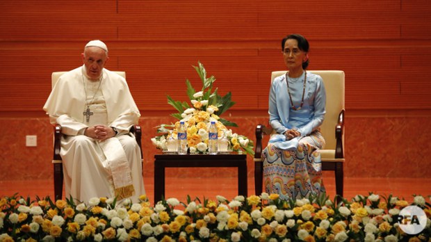 dassk-pope-622.JPG dassk-pope-622.JPG