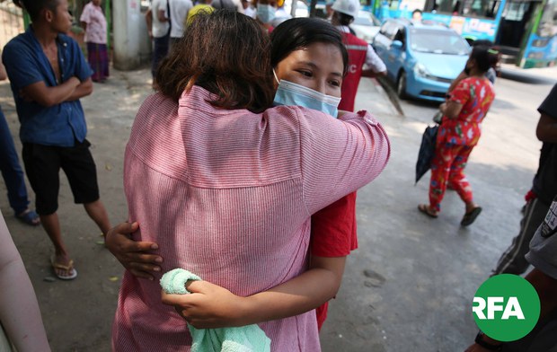 ဖမ်းဆီးထားသူ ၃ဝဝ ကျော်ကို ပြန်လွှတ်ပေးလိုက်ကြောင်း စစ်တပ်ထုတ်ပြန်