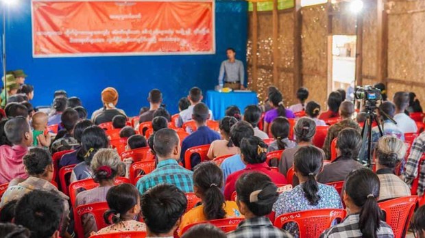 စစ်သုံ့ပန်း မိသားစုဝင် တစ်ရာကျော် AA ပြန်လွှတ်ပေး စစ်သုံ့ပန်း မိသားစုဝင် တစ်ရာကျော် AA ပြန်လွှတ်ပေး