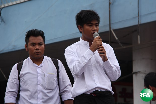 students-constitution-620.jpg students-constitution-620.jpg
