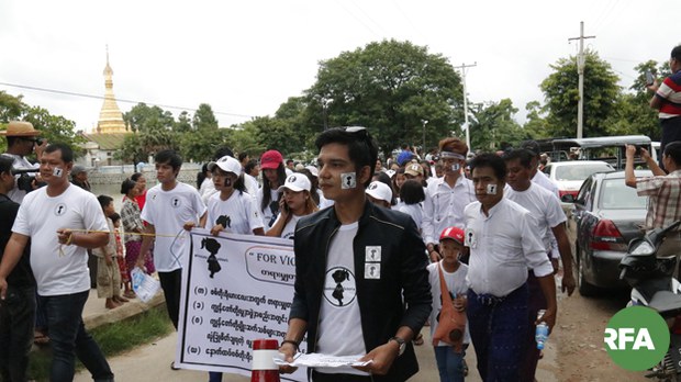 protest-for-victoria-npt-622.jpg protest-for-victoria-npt-622.jpg