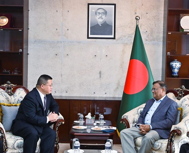 ရခိုင်မှာ အပစ်အခတ်ရပ်စဲရေး တရုတ်ကြိုးပမ်း ရခိုင်မှာ အပစ်အခတ်ရပ်စဲရေး တရုတ်ကြိုးပမ်း