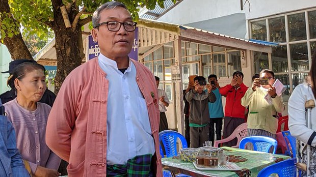 ရခိုင်ဝန်ကြီးချုပ် ဦးညီပု ရွေးကောက်ပွဲအမှုအတွက် ငွေဒဏ် အမိန့်ချမှတ်ခံရ ရခိုင်ဝန်ကြီးချုပ် ဦးညီပု ရွေးကောက်ပွဲအမှုအတွက် ငွေဒဏ် အမိန့်ချမှတ်ခံရ