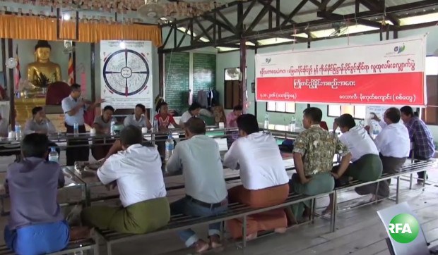 rakhine-walk-620.jpg rakhine-walk-620.jpg