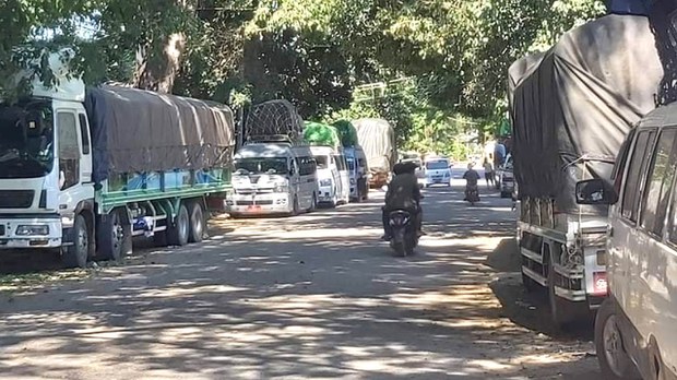 စစ်ရေးတင်းမာမှုကြောင့် နမ္မတူ-သီပေါလမ်းပိုင်း ဒေသခံနဲ့ ခရီးသွားတွေ အခက်အခဲဖြစ်