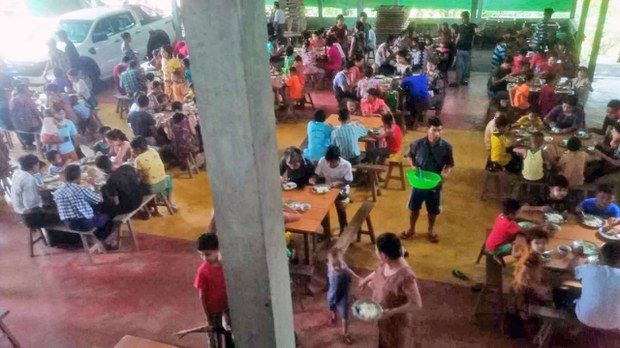 ဖားကန့်မြို့နယ်မှာ စစ်ဆင်ရေးကြောင့် ဒေသခံ ခုနစ်ရာခန့် တိမ်းရှောင်နေရ ဖားကန့်မြို့နယ်မှာ စစ်ဆင်ရေးကြောင့် ဒေသခံ ခုနစ်ရာခန့် တိမ်းရှောင်နေရ