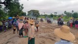 ခင်ဦးမှာ စစ်ကြောင်းဝင်လာလို့ လူခြောက်ထောင်ကျော် ထွက်ပြေးနေရ