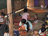 refugee_hut_200px.jpg refugee_hut_200px.jpg