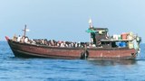 ရိုဟင်ဂျာ နှစ်ရာကျော်ပါတဲ့ စက်လှေ စစ်တွေမြို့အနီး ဖမ်းဆီးခံရ
