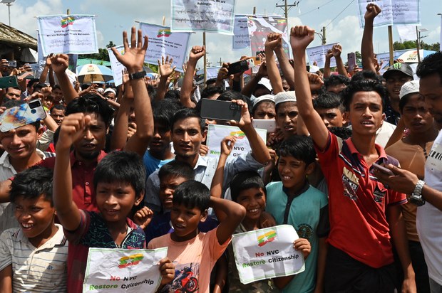 ရိုဟင်ဂျာတွေပြန်ပို့ရေးစီမံချက် ချက်ချင်းဆိုင်းငံ့ဖို့ ကုလအထူးကိုယ်စားလှယ်ပြော