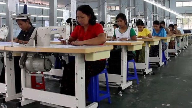 စစ်ကောင်စီနဲ့ အထည်ချုပ်လုပ်ငန်းအသစ် ဆောင်ရွက်မှုရပ်ဆိုင်းဖို့ EU ကို တောင်းဆို စစ်ကောင်စီနဲ့ အထည်ချုပ်လုပ်ငန်းအသစ် ဆောင်ရွက်မှုရပ်ဆိုင်းဖို့ EU ကို တောင်းဆို