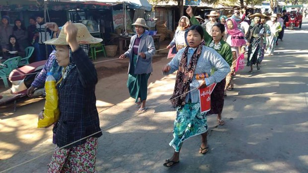 sagaing-farmers-protest-622.jpg sagaing-farmers-protest-622.jpg