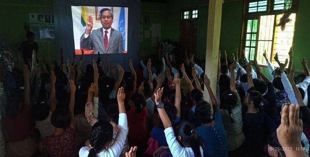 တိုက်ပွဲပြင်းထန်နေတဲ့ ကလေးမြို့မှာ ဆန္ဒပြသပိတ်တွေဆက်ရှိနေ တိုက်ပွဲပြင်းထန်နေတဲ့ ကလေးမြို့မှာ ဆန္ဒပြသပိတ်တွေဆက်ရှိနေ
