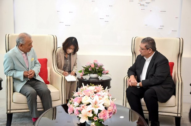 မလေးရှားနိုင်ငံခြားရေးဝန်ကြီးနဲ့ မစ္စတာ ဆာဆာကာဝါတို့ မြန်မာ့အရေးဆွေးနွေး မလေးရှားနိုင်ငံခြားရေးဝန်ကြီးနဲ့ မစ္စတာ ဆာဆာကာဝါတို့ မြန်မာ့အရေးဆွေးနွေး