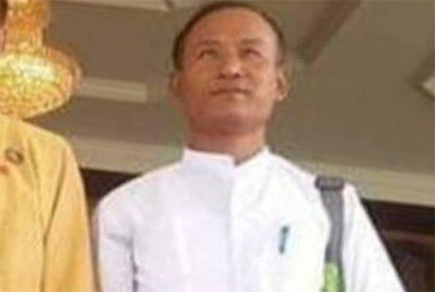 ဆားလင်းကြီး NLD ပါတီအတွင်းရေးမှူး ဦးဝင်းခိုင် ထောင် ၁၁ နှစ်ချမှတ်ခံရ ဆားလင်းကြီး NLD ပါတီအတွင်းရေးမှူး ဦးဝင်းခိုင် ထောင် ၁၁ နှစ်ချမှတ်ခံရ