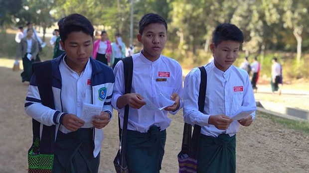 magway-green-ribbon-protest-622.jpg magway-green-ribbon-protest-622.jpg