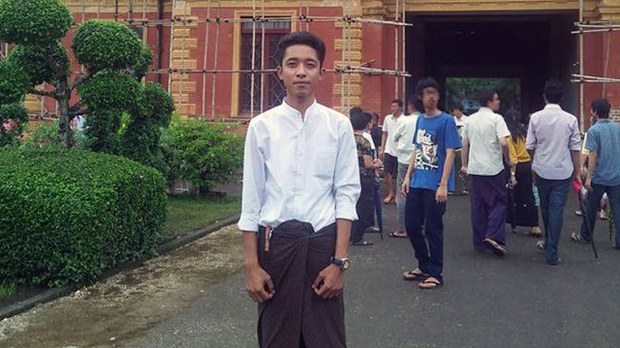 ရန်ကုန်တိုင်း NLD လူငယ်ခေါင်းဆောင်ကို ထောင် ဆယ်နှစ်ချ၊ စုစုပေါင်း ထောင် ၃၁ နှစ်ရှိလာ ရန်ကုန်တိုင်း NLD လူငယ်ခေါင်းဆောင်ကို ထောင် ဆယ်နှစ်ချ၊ စုစုပေါင်း ထောင် ၃၁ နှစ်ရှိလာ