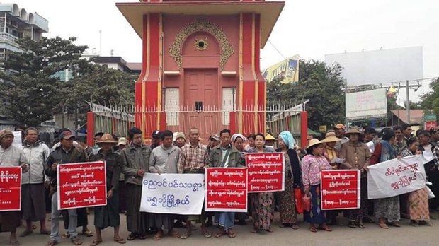 shwebo-farmers-protest-622.jpg shwebo-farmers-protest-622.jpg