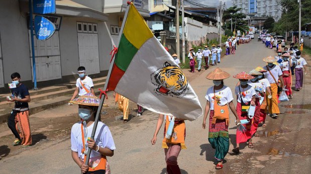 နိုင်ငံရေးမရိုးသားမှုကြောင့် ပြည်တွင်းစစ် ရှည်ကြာနေကြောင်း SNLD ထုတ်ပြန် နိုင်ငံရေးမရိုးသားမှုကြောင့် ပြည်တွင်းစစ် ရှည်ကြာနေကြောင်း SNLD ထုတ်ပြန်