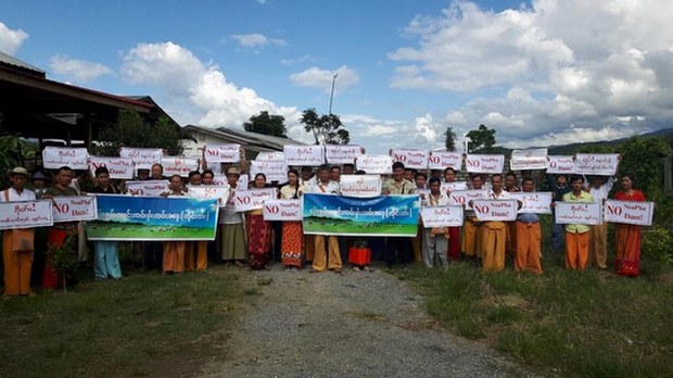 တရုတ်စီမံကိန်းတွေကို “ဝ”တပ်က ကူညီနေကြောင်း SSFIM ဖော်ပြ တရုတ်စီမံကိန်းတွေကို “ဝ”တပ်က ကူညီနေကြောင်း SSFIM ဖော်ပြ