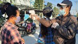 မန္တလေးက ဈေးတွေမှာ ဗိုင်းရပ်စ်တားဆီးရေး တင်းကျပ်ဆောင်ရွက်နေ
