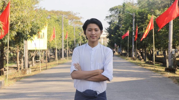 ဖမ်းဆီးခံ ကျောင်းသားသမဂ္ဂ ဒုဥက္ကဋ္ဌ ထောင် ဆယ်နှစ်ချမှတ်ခံရ ဖမ်းဆီးခံ ကျောင်းသားသမဂ္ဂ ဒုဥက္ကဋ္ဌ ထောင် ဆယ်နှစ်ချမှတ်ခံရ