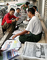 newspaper_reader_B_150px.jpg newspaper_reader_B_150px.jpg