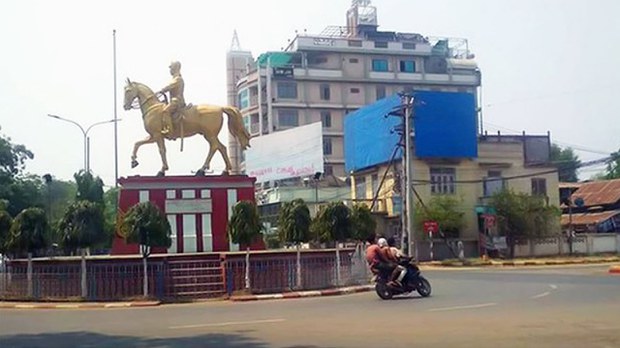ဒီပဲယင်းက ပရဟိတသမားတစ်ယောက် မုံရွာမှာ အဖမ်းခံထားရ