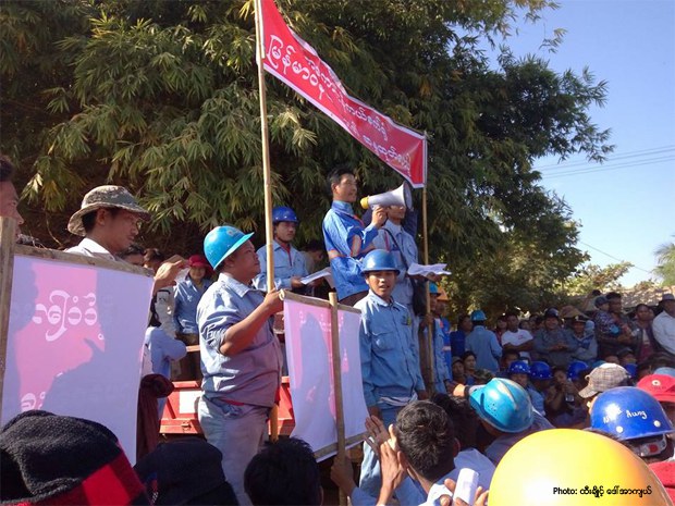 takaung-nickel-workers-620.jpg takaung-nickel-workers-620.jpg