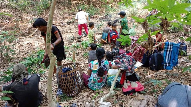 တနင်္သာရီမြို့နယ်မှာ လက်နက်ကြီးကြောင့် တစ်ဦးသေဆုံးပြီး တစ်ဦးဒဏ်ရာရ တနင်္သာရီမြို့နယ်မှာ လက်နက်ကြီးကြောင့် တစ်ဦးသေဆုံးပြီး တစ်ဦးဒဏ်ရာရ