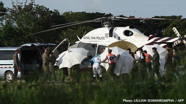 thai-boys-helicopter-622.jpg thai-boys-helicopter-622.jpg