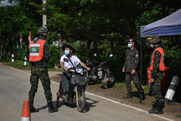 တရားမဝင် ဝင်လာမှုနဲ့ မြန်မာနိုင်ငံသား ၂၄ ဦး ထိုင်းမှာဖမ်းဆီးခံရ
