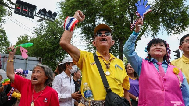 ဘန်ကောက်မှာ ထိုင်းအမျိုးသားရေးလှုပ်ရှားသူတွေ ဆန္ဒပြ ဘန်ကောက်မှာ ထိုင်းအမျိုးသားရေးလှုပ်ရှားသူတွေ ဆန္ဒပြ