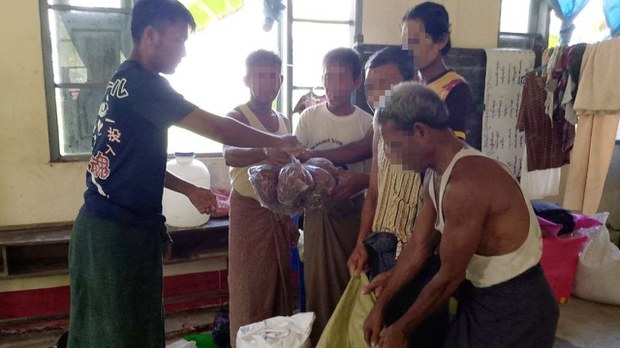 သံတွဲက စစ်ဘေးဒုက္ခသည်တွေ ဆေးဝါးနဲ့ စားနပ်ရိက္ခာ အကူအညီလိုအပ်နေ သံတွဲက စစ်ဘေးဒုက္ခသည်တွေ ဆေးဝါးနဲ့ စားနပ်ရိက္ခာ အကူအညီလိုအပ်နေ